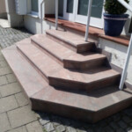 Aussentreppe aus Granit Multicolor